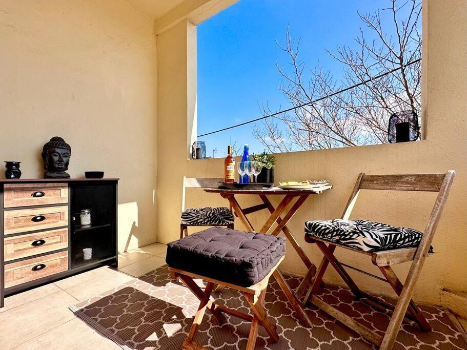 Le Coin De Mer 2, Bord De Mer, Plage 30M, Cosy, Clim, Wifi, 4 Personnes Fos-sur-Mer Exterior foto