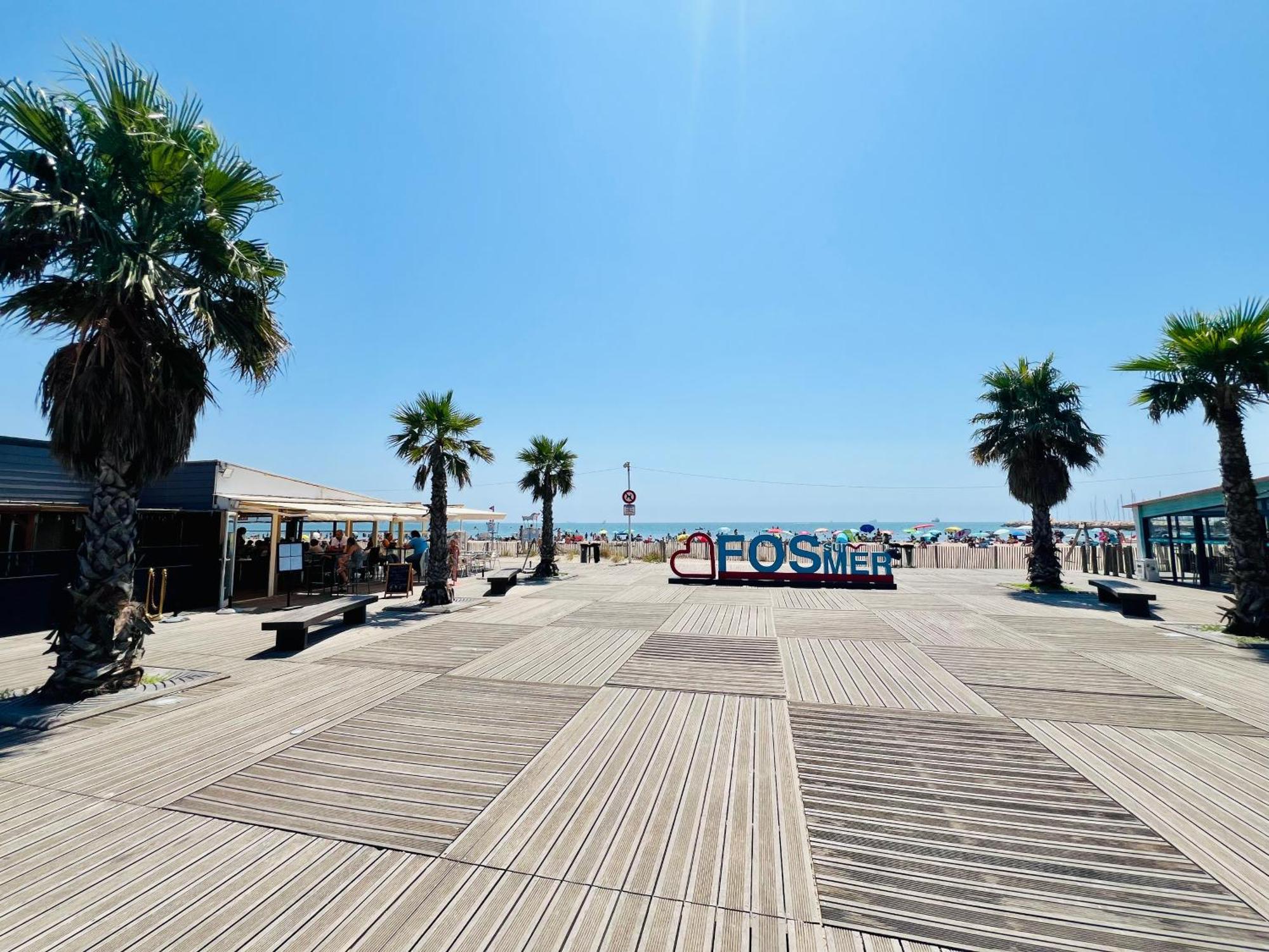 Le Coin De Mer 2, Bord De Mer, Plage 30M, Cosy, Clim, Wifi, 4 Personnes Fos-sur-Mer Exterior foto