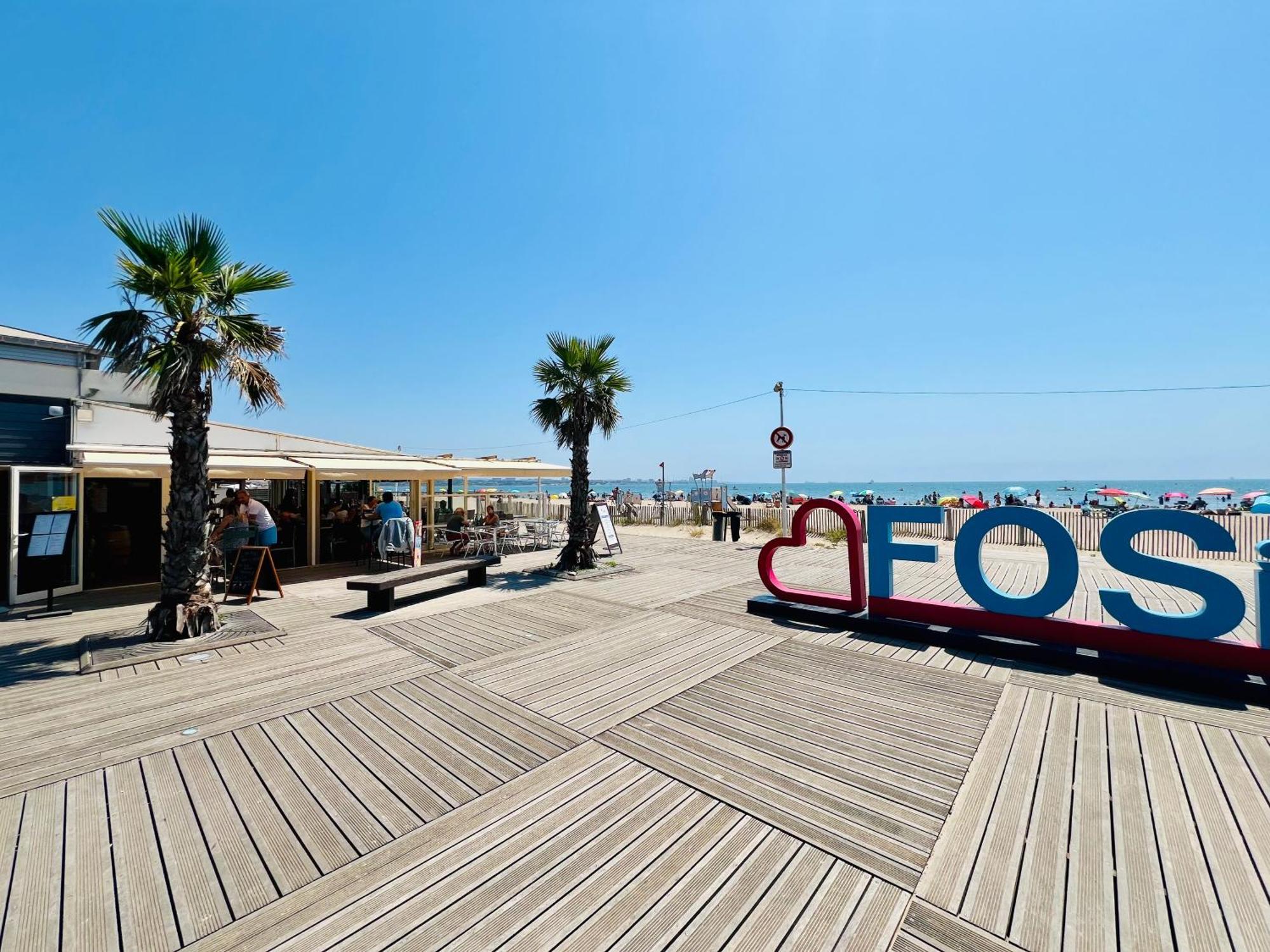 Le Coin De Mer 2, Bord De Mer, Plage 30M, Cosy, Clim, Wifi, 4 Personnes Fos-sur-Mer Exterior foto